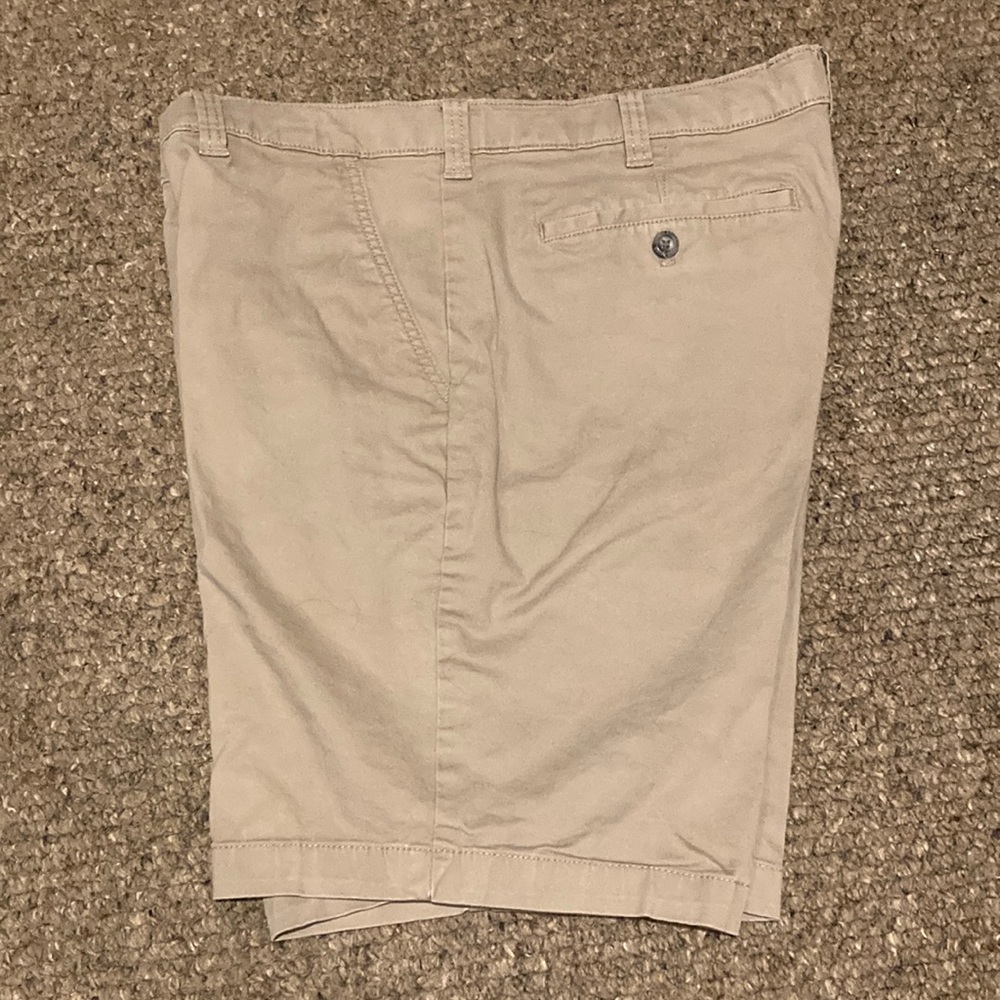 Mens flat front shorts- tan, 36”